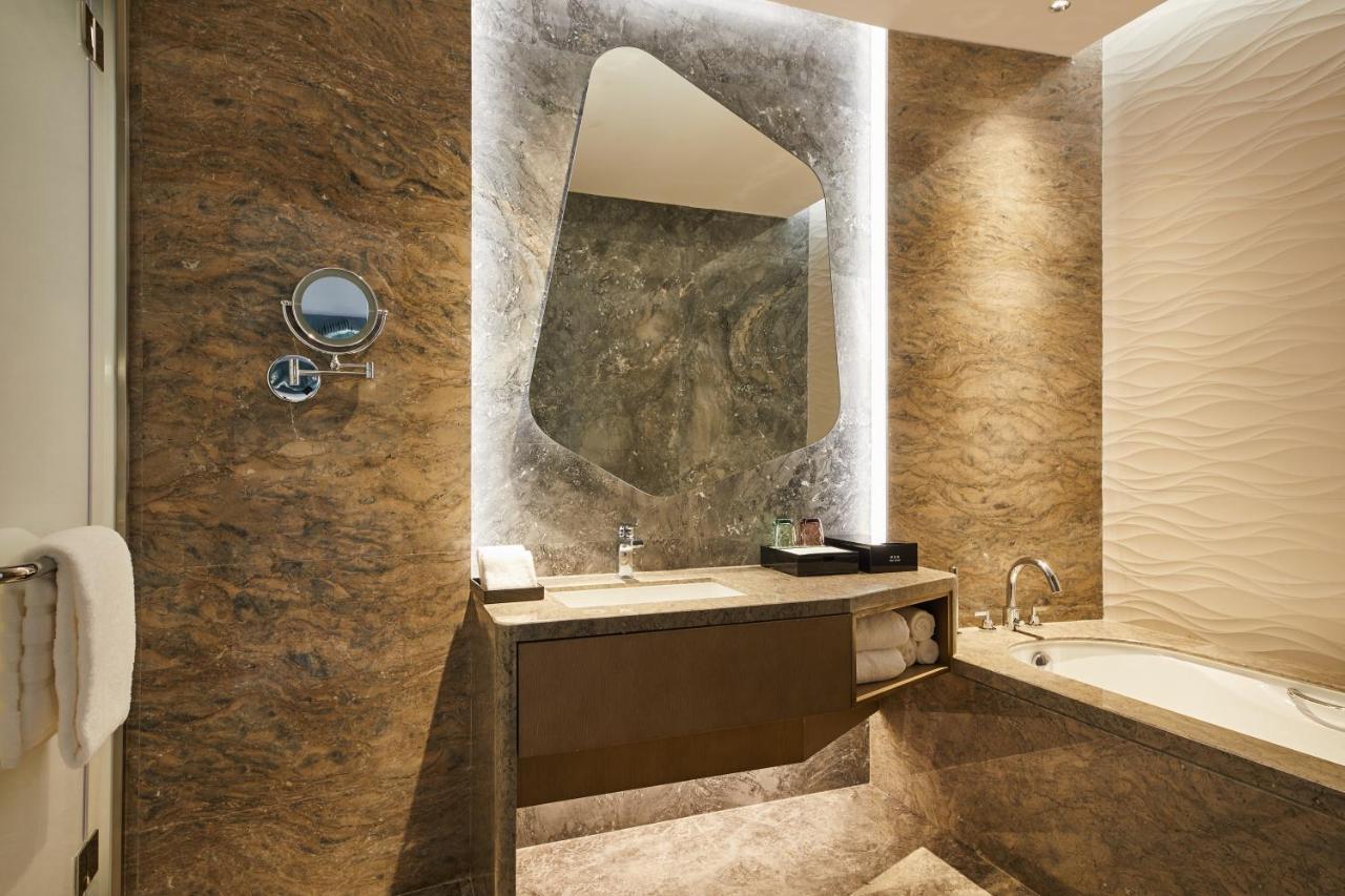 The Westin Qingdao West Coast Hotel Екстериор снимка